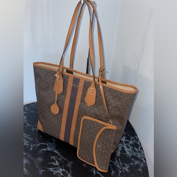 MICHAEL Michael Kors Handbags - MICHAEL KORS Large Eva Shopper Bag Brown Acorn 2pc Bag Clutch/Pouch AUTHENTIC